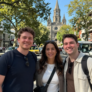 الرحلات والتجارب